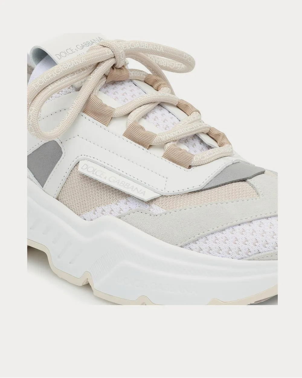 Daymaster Nude Low Top Sneakers