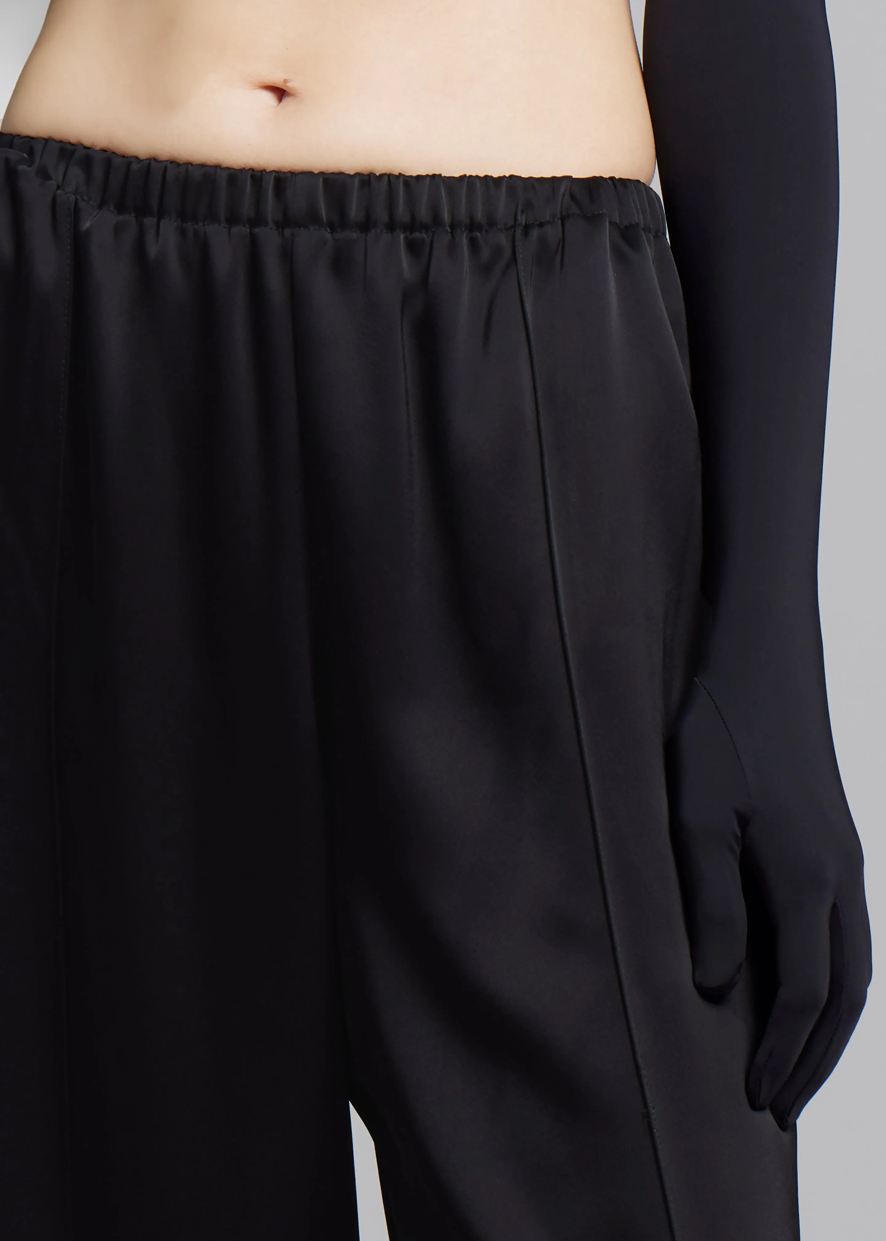 Esse Studios Classico Tuck Pants - Black