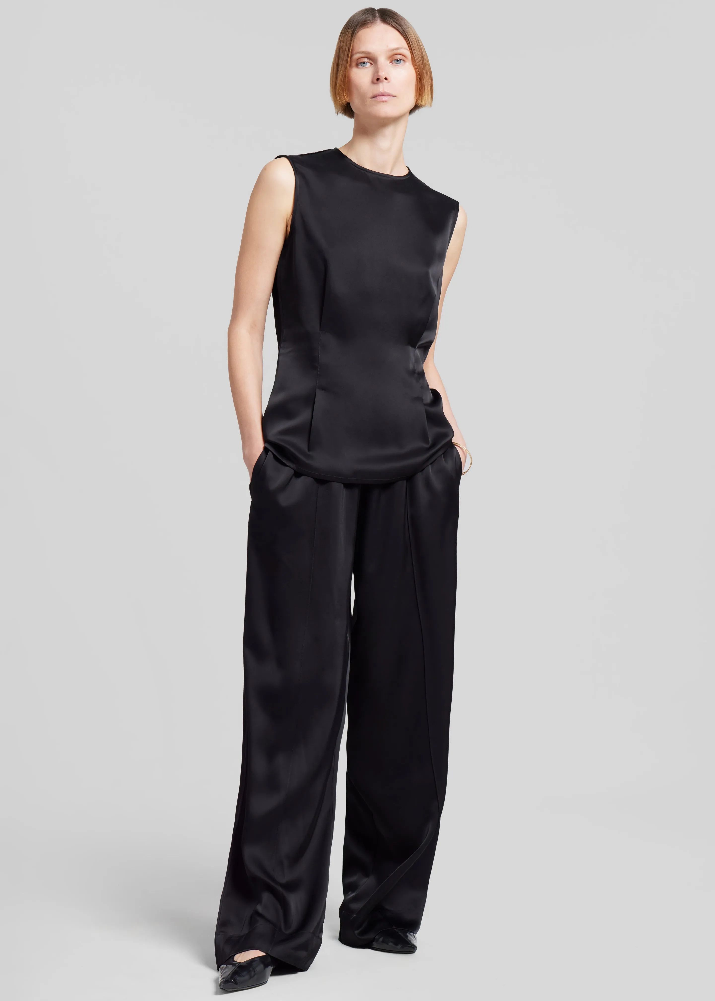 Esse Studios Classico Tuck Pants - Black