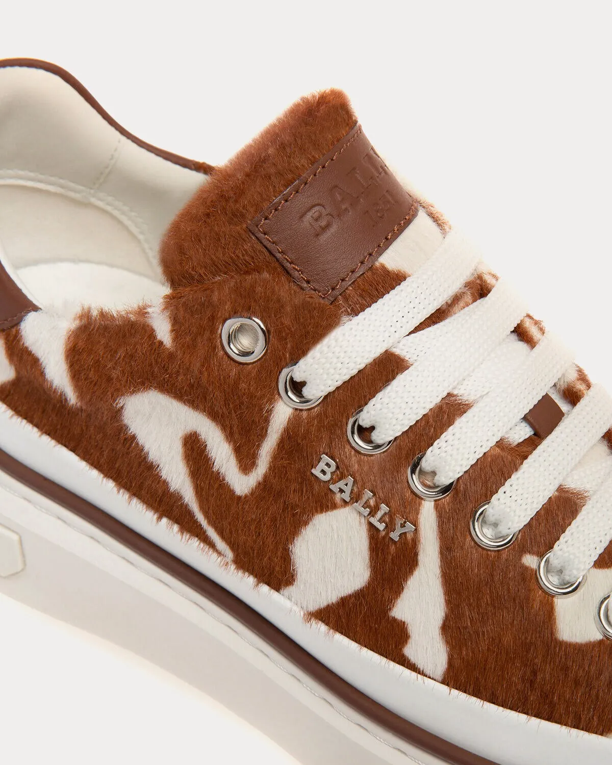 Maily Leather White / Brown Low Top Sneakers