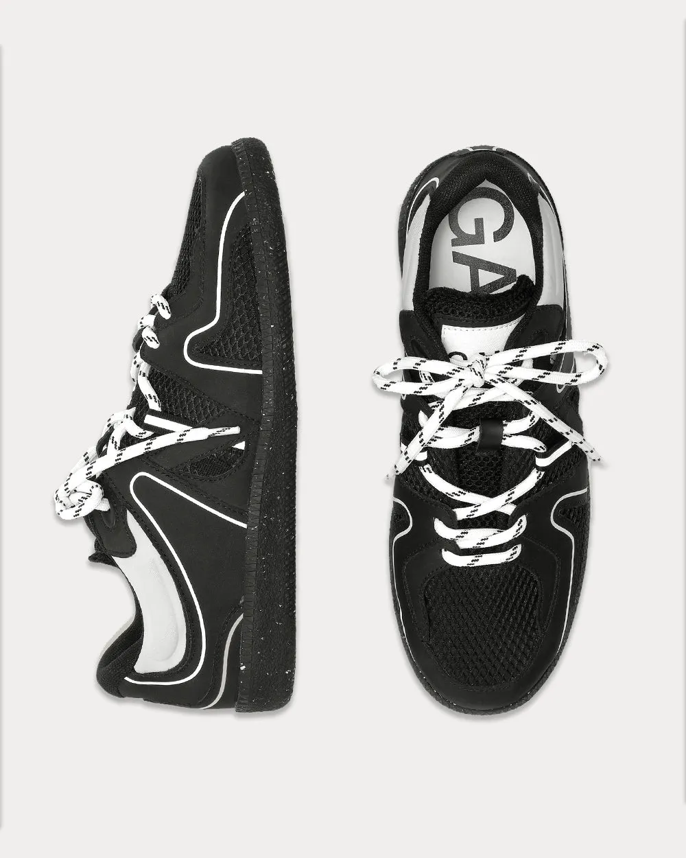 Sporty Mix Retro Black Low Top Sneakers