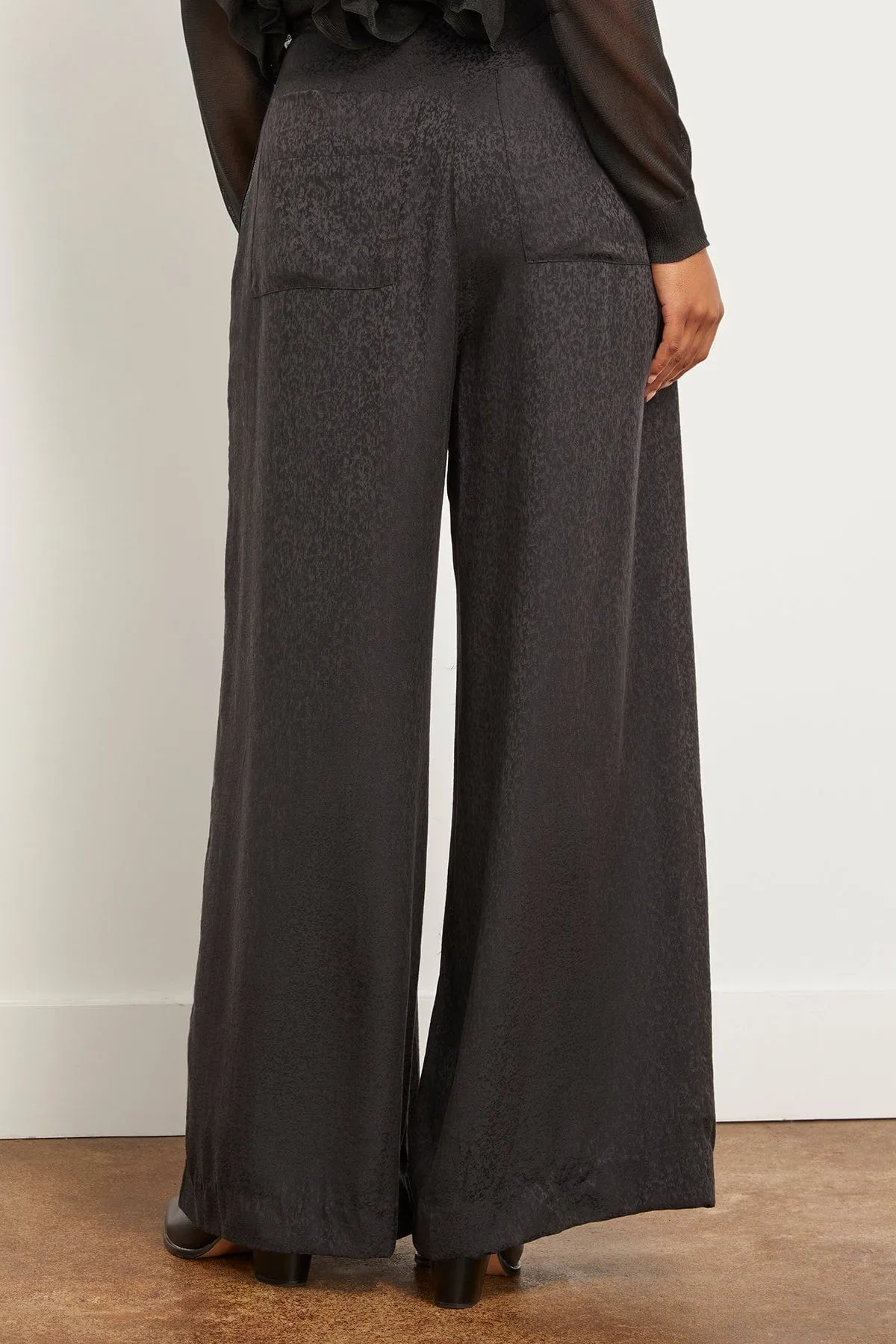 Trapeze Pant in Black