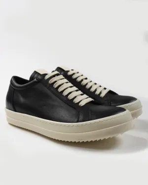 Vintage Low Sneakers